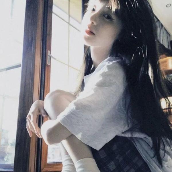 男性新娘子